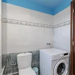 Gavriella House Melanes