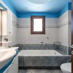 Gavriella House Melanes