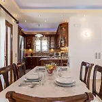 Apartment Gavriella House *
