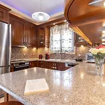 Gavriella House Apartment *